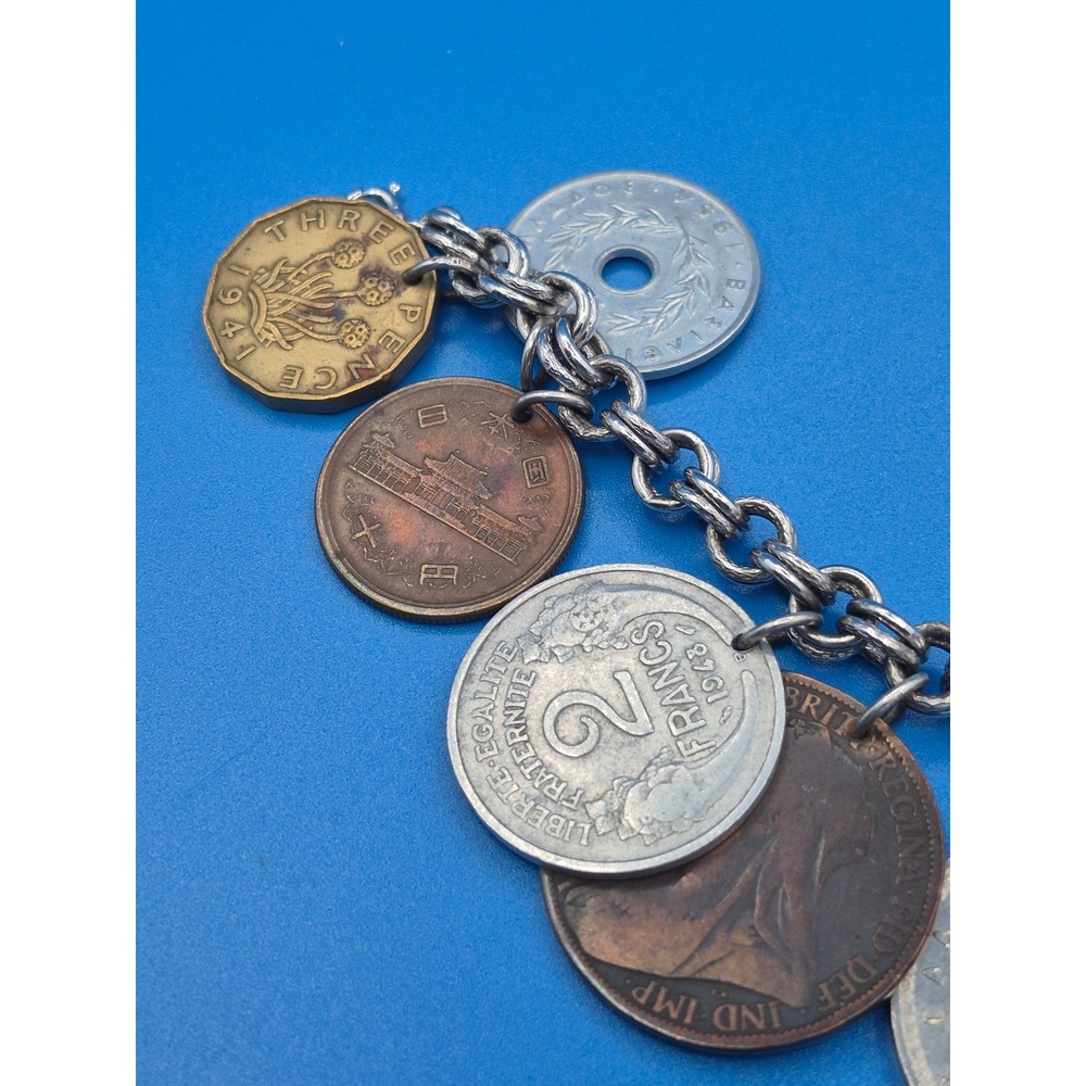 Vintage World Coin Charm Bracelet Silver Tone Multi Country International Travel